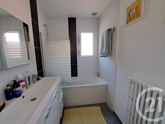maison à vendre - 6 pièces - 175.0 m2 - ST SEBASTIEN SUR LOIRE - 44 - PAYS-DE-LOIRE - Century 21 Harmony