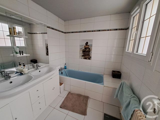 maison à vendre - 5 pièces - 98.0 m2 - ST SEBASTIEN SUR LOIRE - 44 - PAYS-DE-LOIRE - Century 21 Harmony