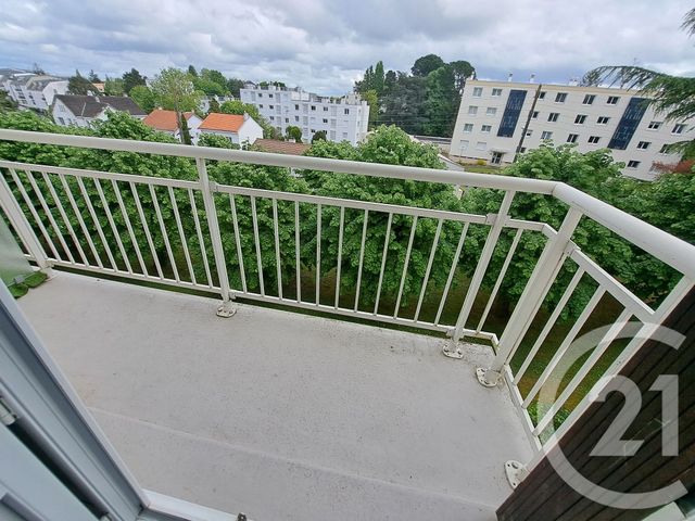 Appartement F4 à vendre - 4 pièces - 72.0 m2 - NANTES - 44 - PAYS-DE-LOIRE - Century 21 Harmony