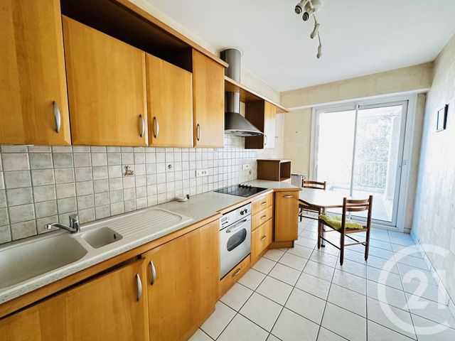 Appartement F4 à vendre - 4 pièces - 95.22 m2 - ST SEBASTIEN SUR LOIRE - 44 - PAYS-DE-LOIRE - Century 21 Harmony