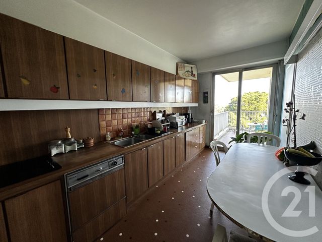 Appartement F5 à vendre - 5 pièces - 118.98 m2 - ST SEBASTIEN SUR LOIRE - 44 - PAYS-DE-LOIRE - Century 21 Harmony